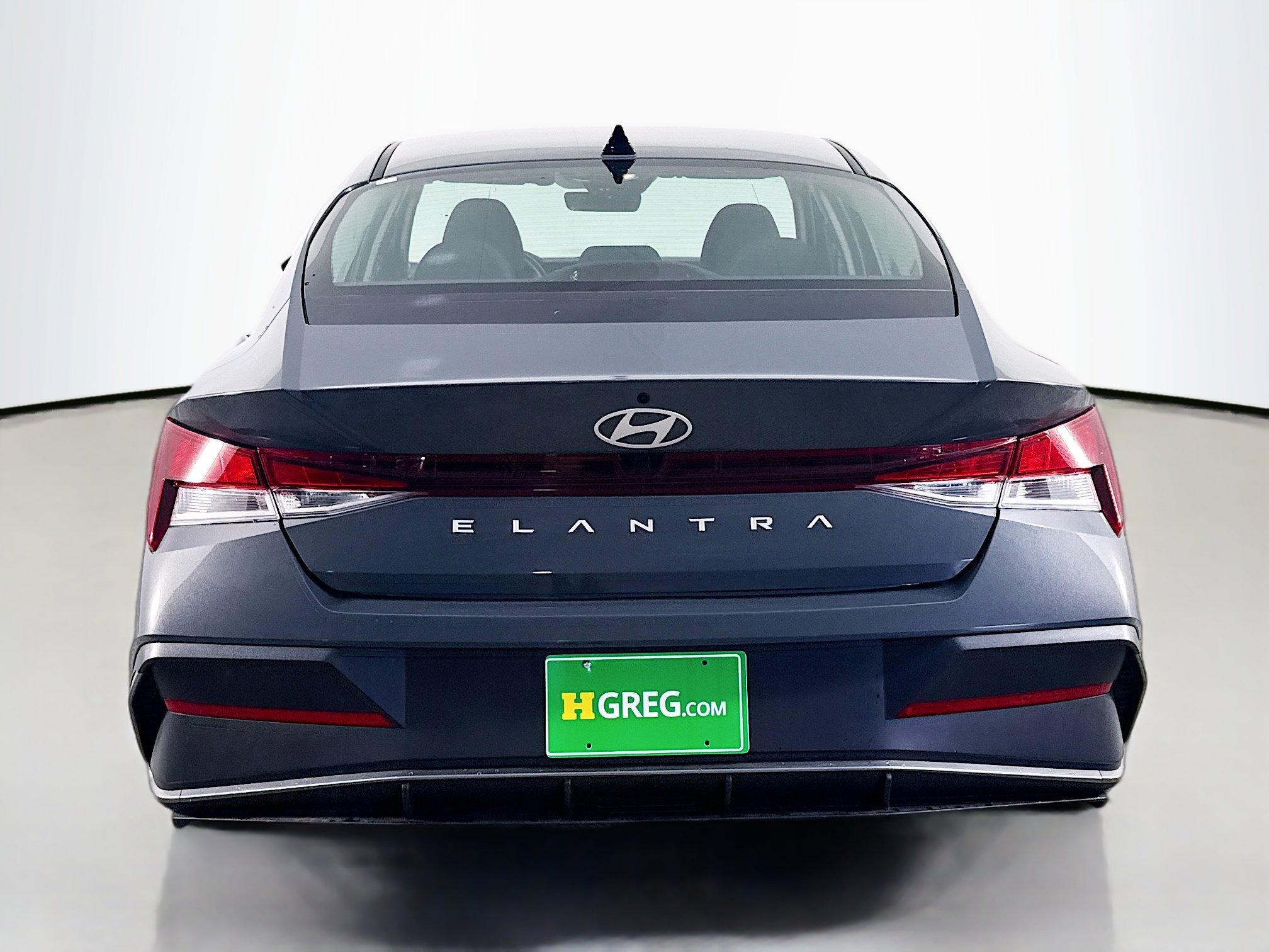 Used 2024 Hyundai Elantra SEL image 8