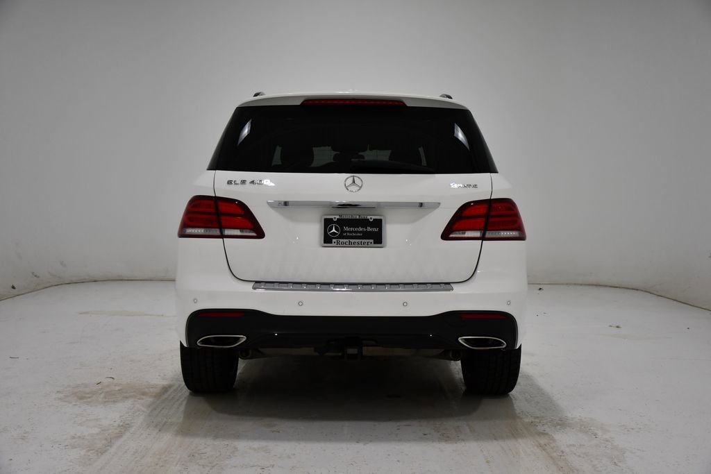 Used 2019 Mercedes-Benz GLE 400 4MATIC image 4