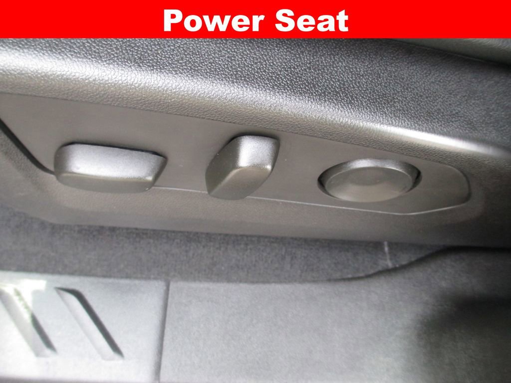 Used 2023 GMC Canyon Denali image 26