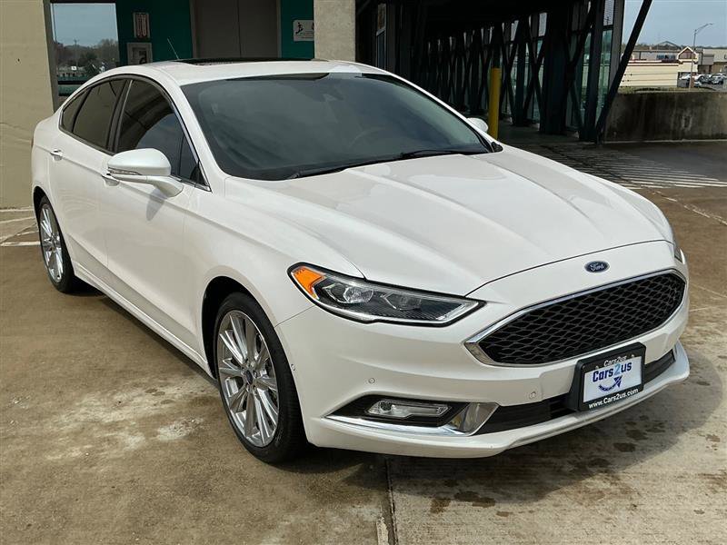 Used 2017 Ford Fusion Platinum image 10