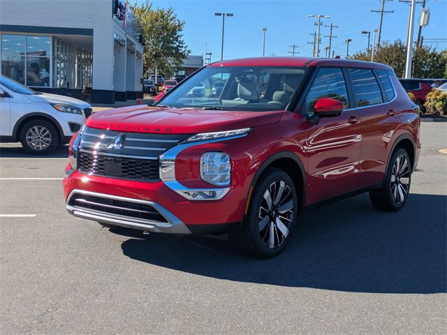 New 2025 Mitsubishi Outlander SE image 7