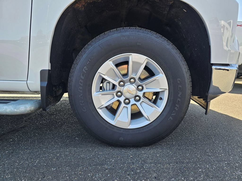Used 2025 Chevrolet Silverado 1500 W/T RWD image 9