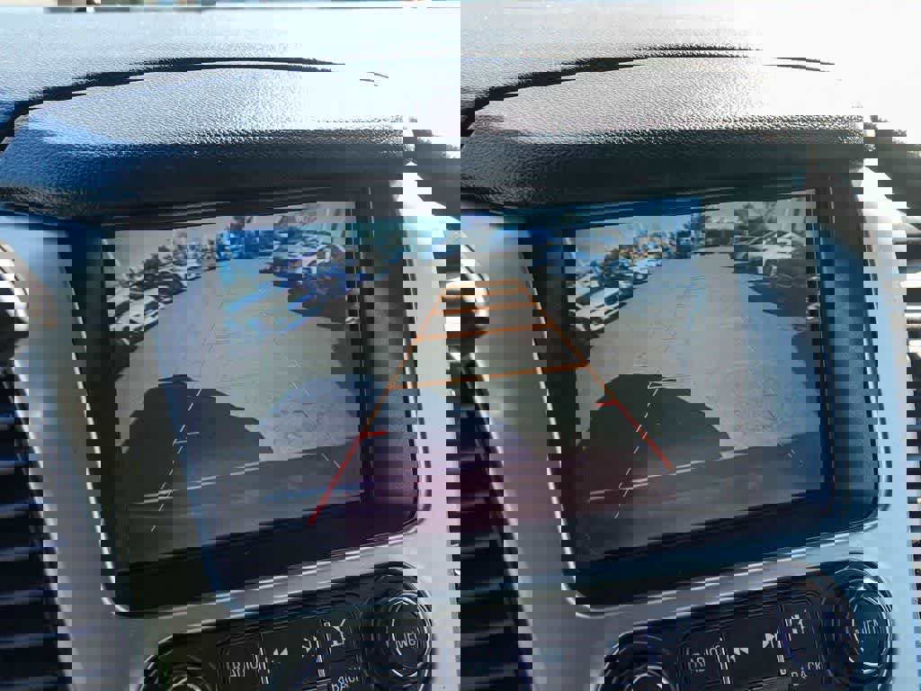 Used 2015 Chevrolet Suburban LTZ image 24