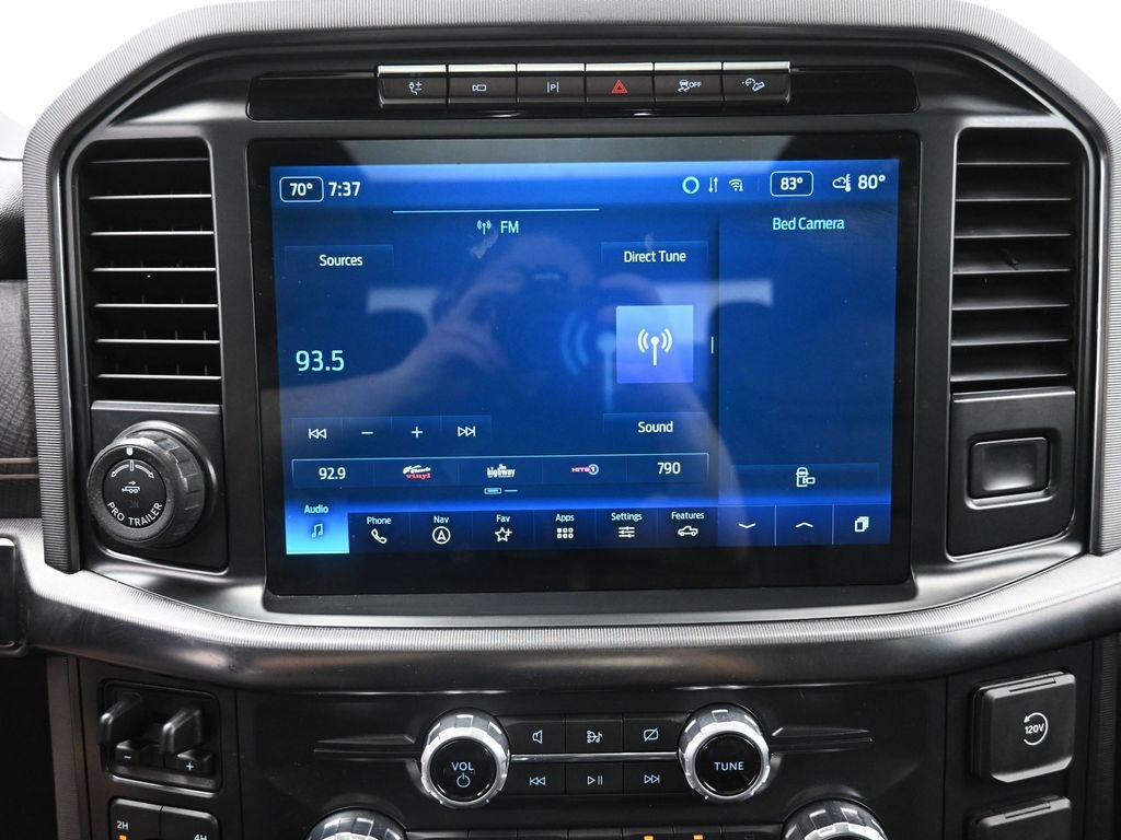 Certified 2022 Ford F150 Platinum w/ Equipment Group 701A High AWD/4WD image 4