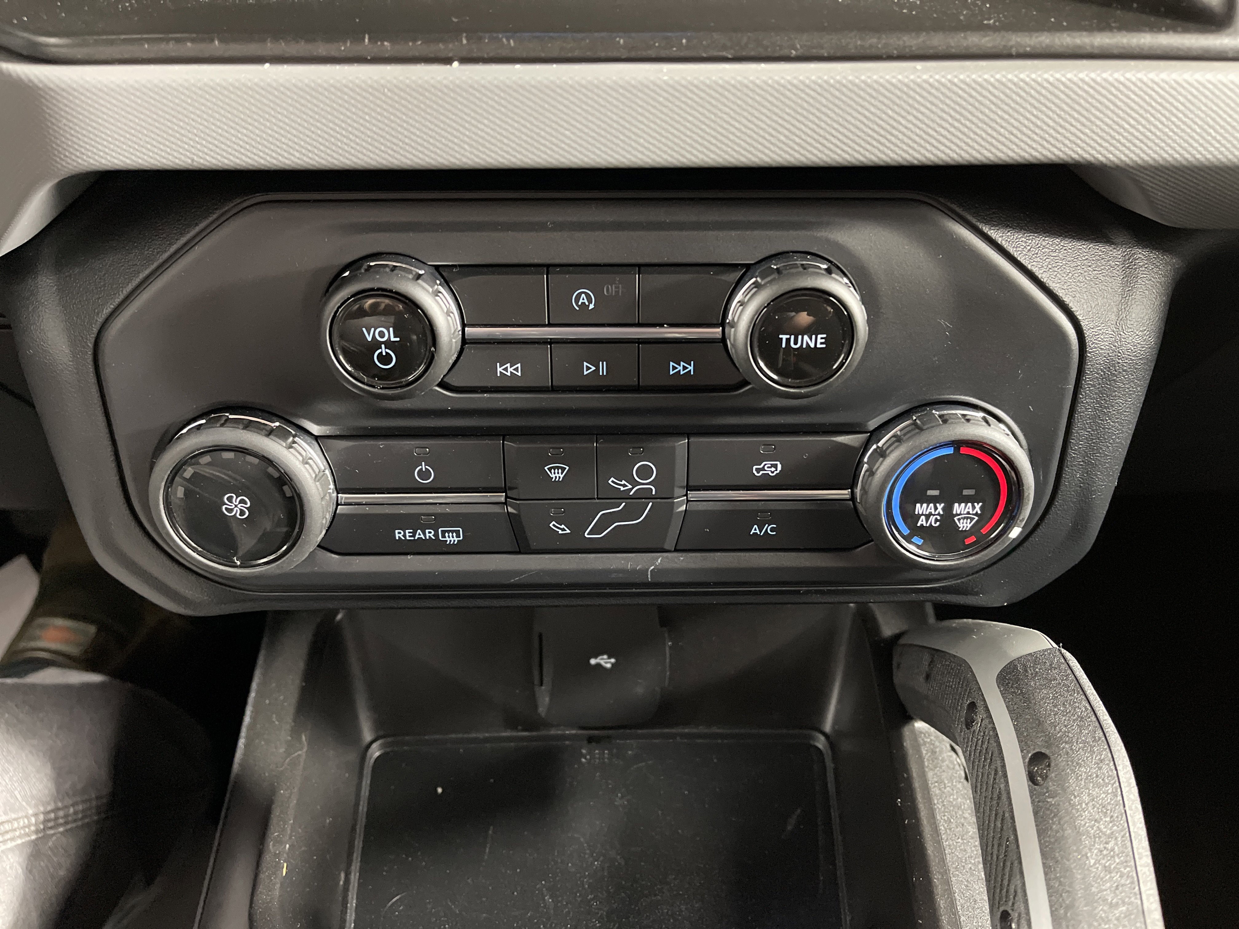 Used 2022 Ford Bronco Big Bend image 23