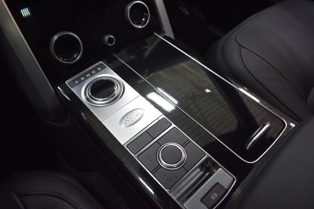 Used 2019 Land Rover Range Rover HSE image 26