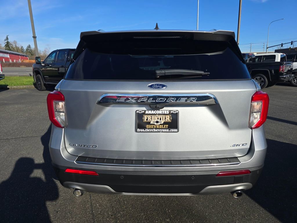Used 2023 Ford Explorer Limited image 4