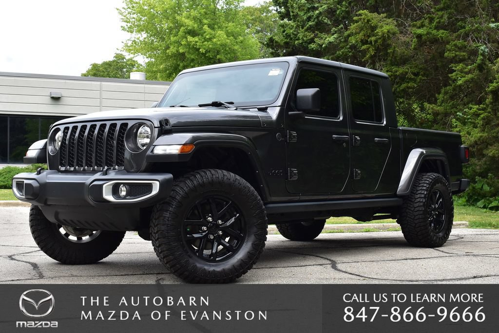 Used 2022 Jeep Gladiator Sport AWD/4WD image 6