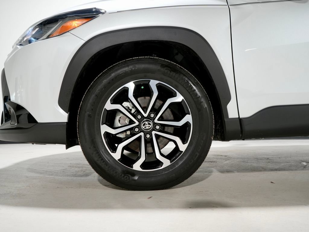 Used 2025 Toyota Corolla Cross AWD Hybrid image 30