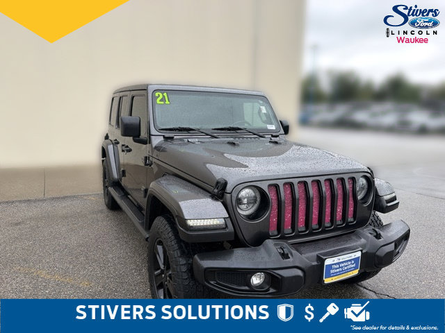 Used 2021 Jeep Wrangler Unlimited Sahara AWD/4WD image 3