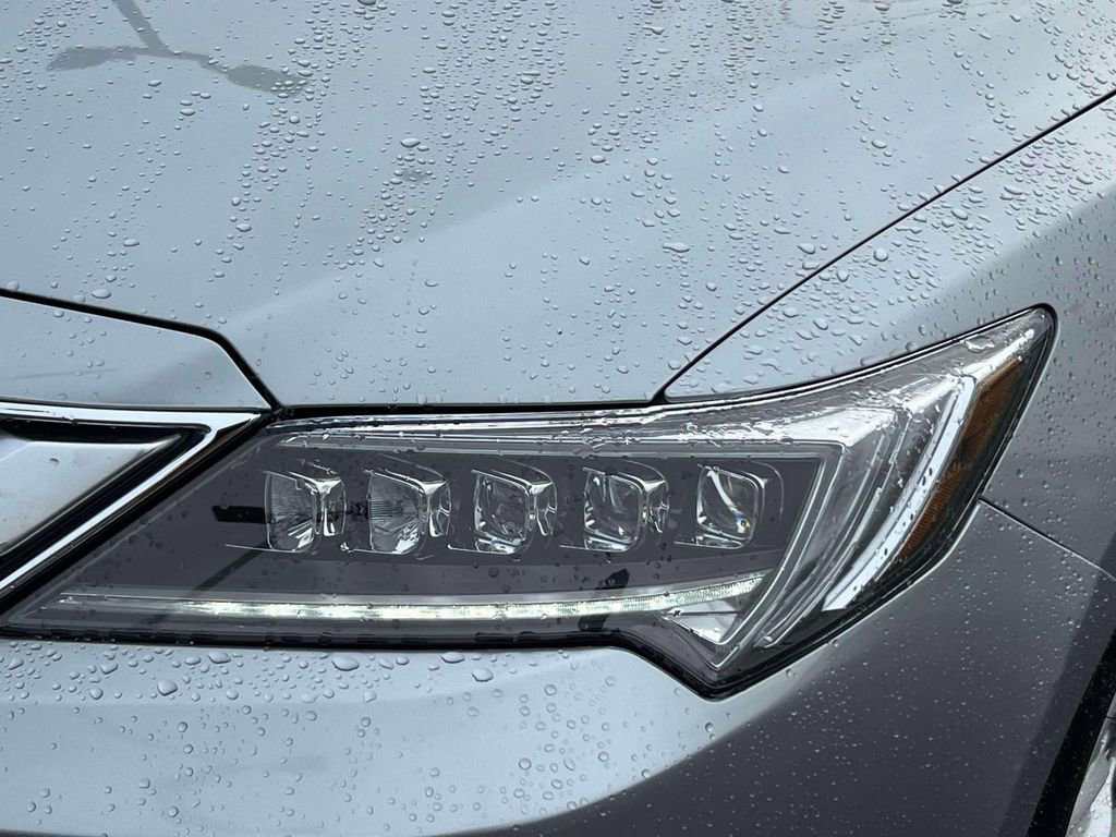Used 2018 Acura ILX image 10