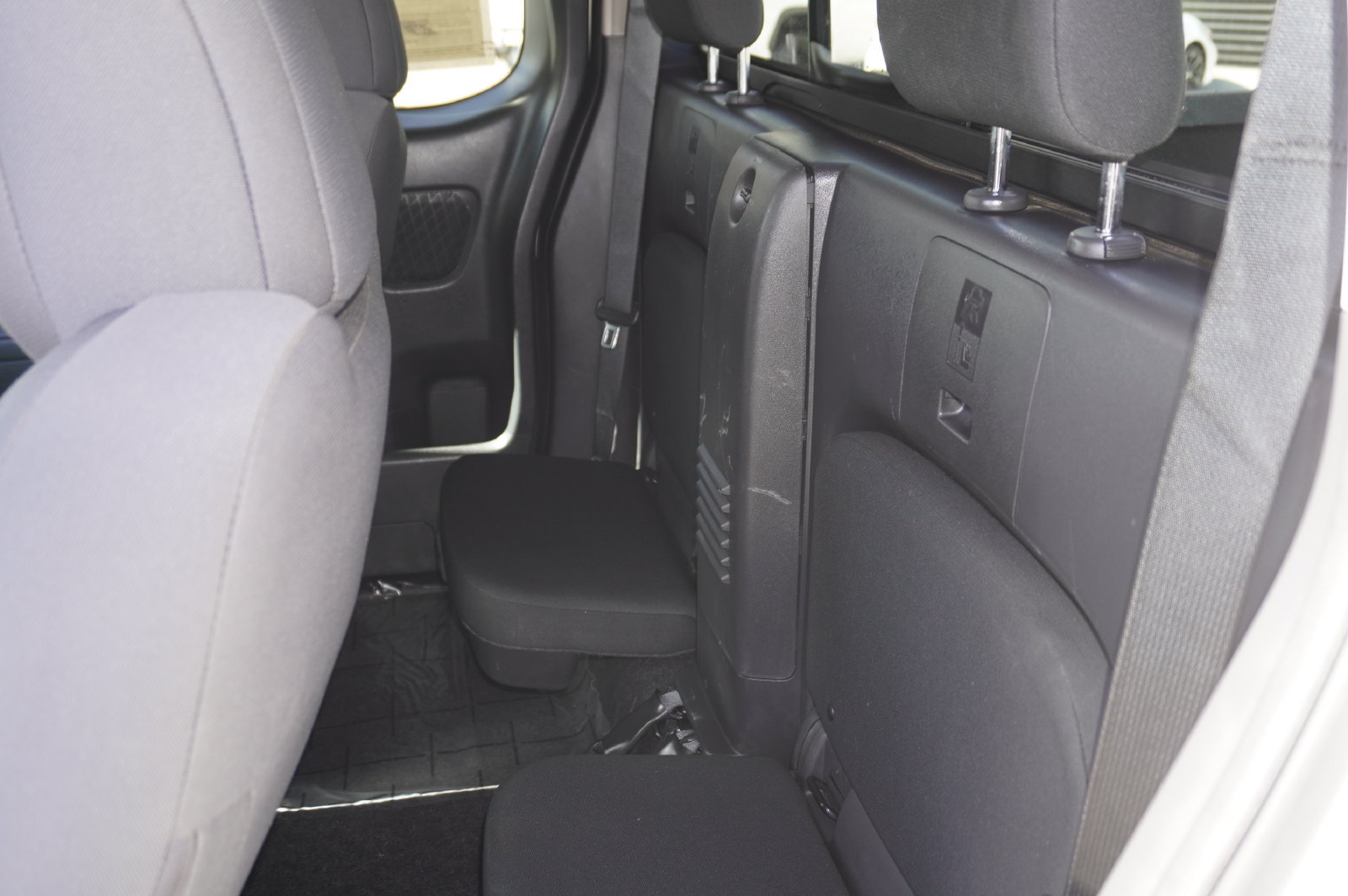 Used 2026 Nissan Frontier S w/ S Utility Package RWD image 8