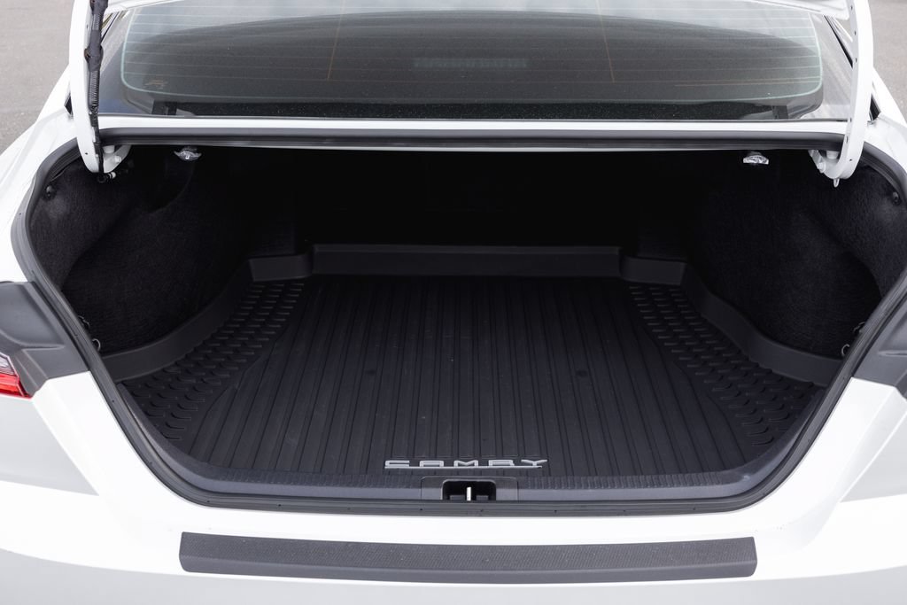 Certified 2025 Toyota Camry XSE AWD/4WD image 8