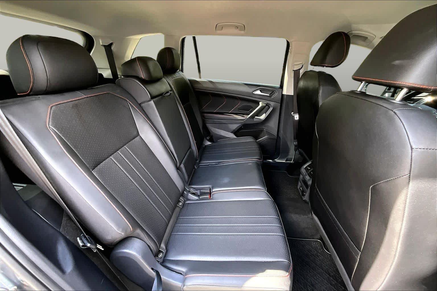 Used 2024 Volkswagen Tiguan Wolfsburg Edition FWD image 20