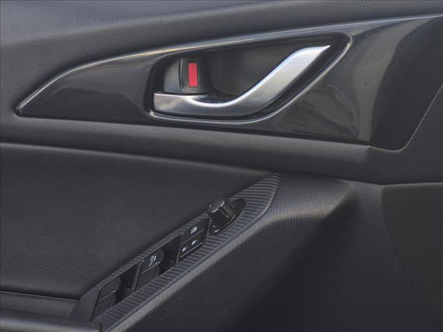 Used 2014 MAZDA MAZDA3 s Grand Touring w/ Technology Package FWD image 2