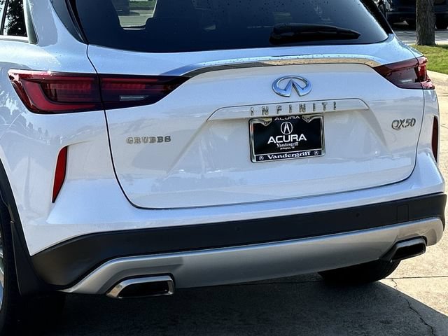 Used 2023 INFINITI QX50 Luxe FWD image 6