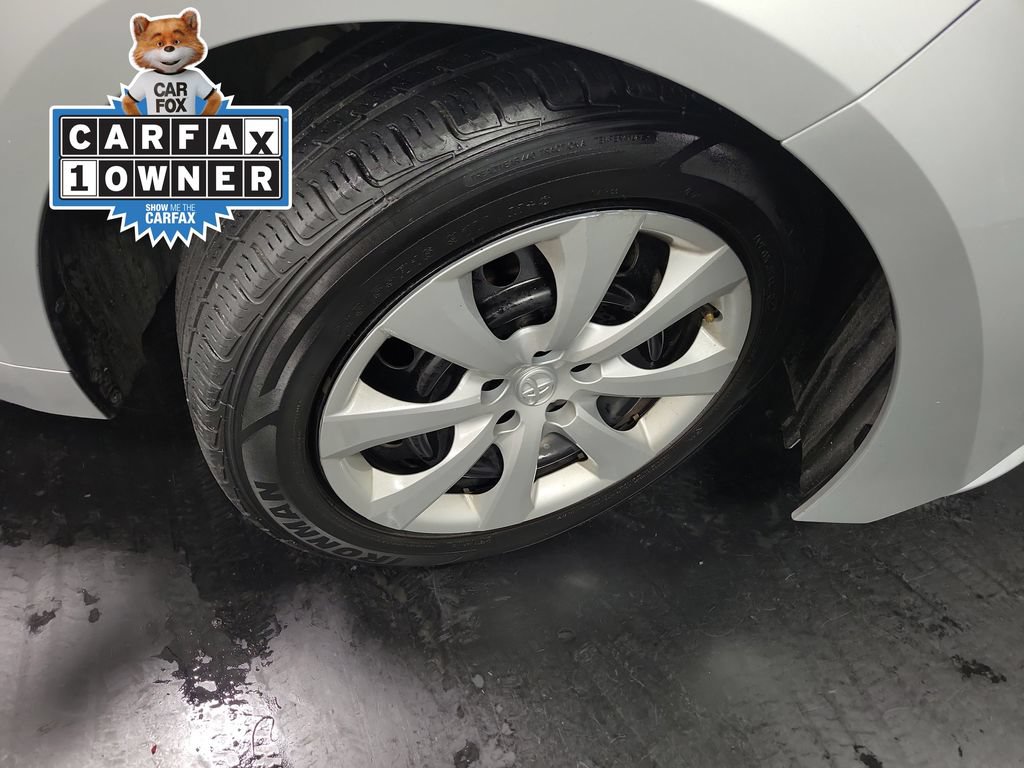 Used 2024 Toyota Corolla LE FWD image 10