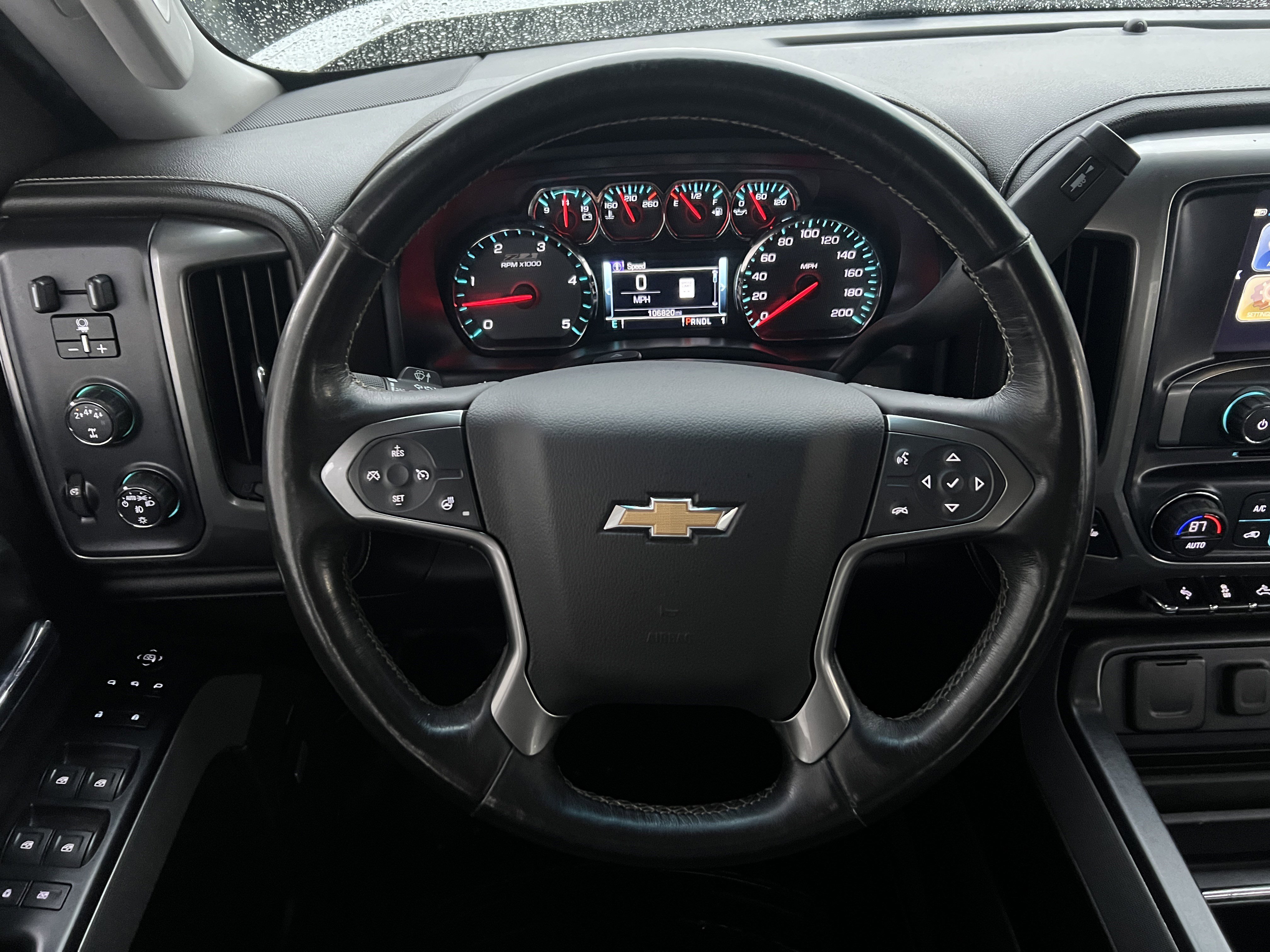 Used 2018 Chevrolet Silverado 3500 LTZ image 27