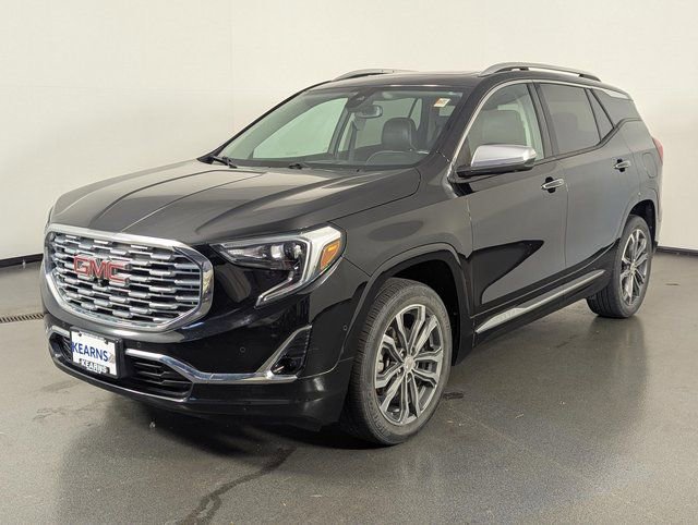 Used 2020 GMC Terrain Denali w/ GMC Pro Grade Package image 4
