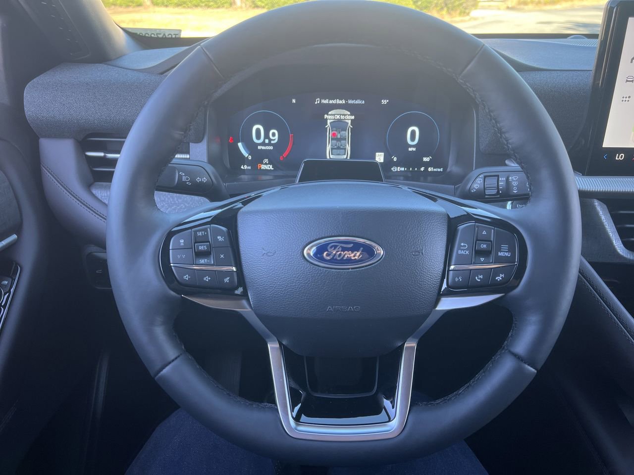 New 2026 Ford Explorer Platinum image 9