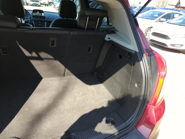 Used 2016 Buick Encore Convenience FWD image 16