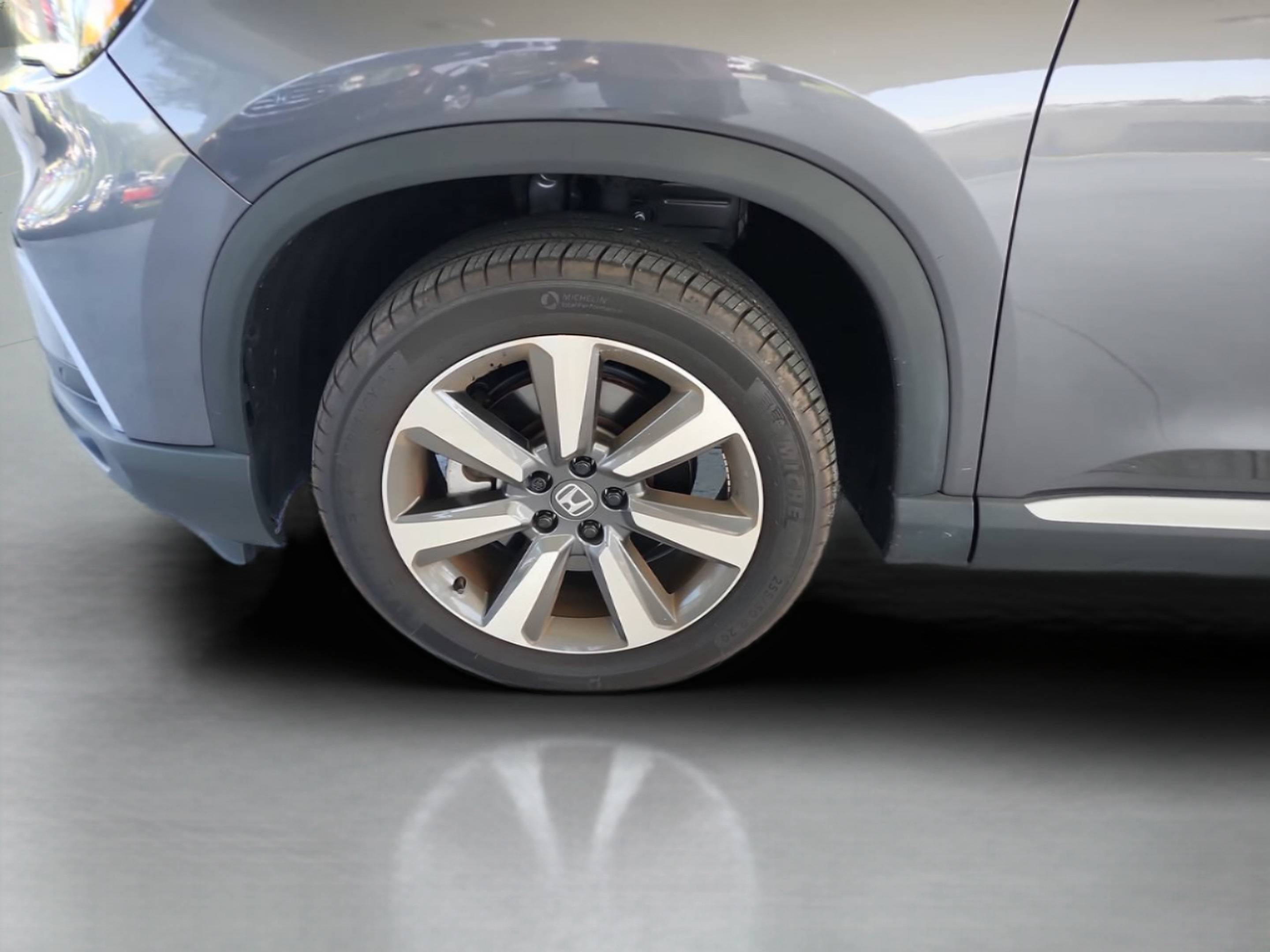 Used 2025 Honda Pilot Touring image 30