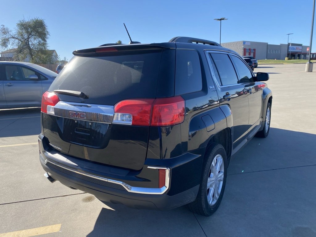 Used 2017 GMC Terrain SLE w/ Convenience Package image 10