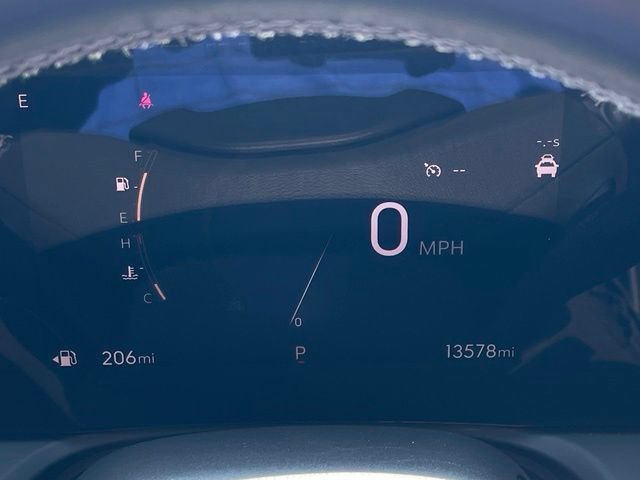 Certified 2024 Buick Encore GX Preferred FWD image 26