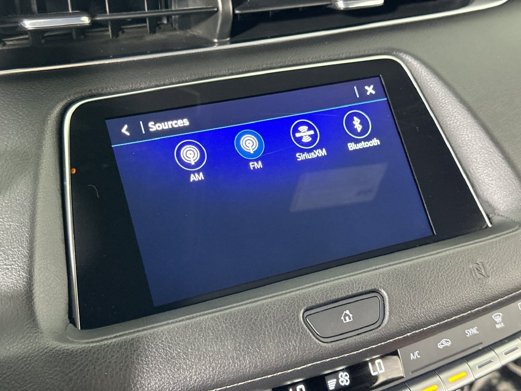 Used 2021 Cadillac XT4 Premium Luxury w/ Trailering Package AWD/4WD image 30