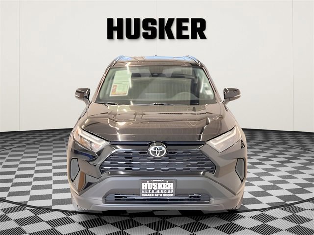 Used 2025 Toyota RAV4 XLE image 3