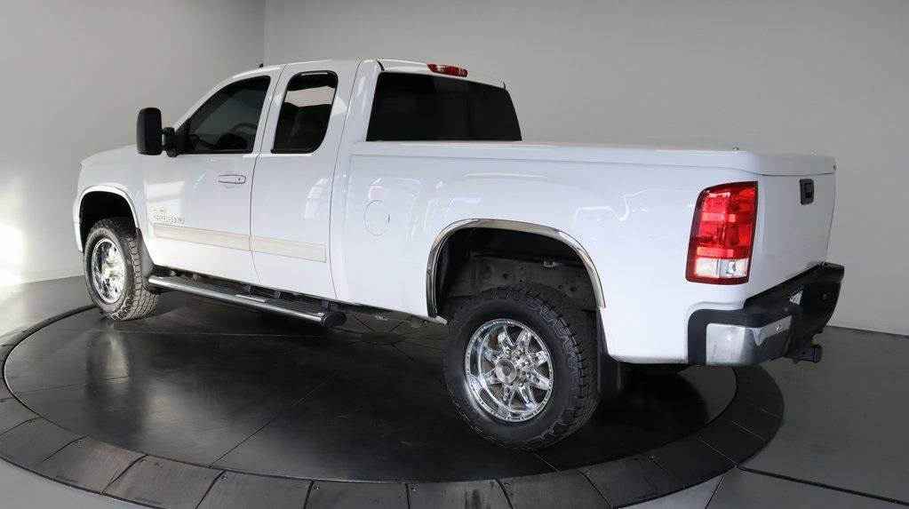 Used 2007 GMC Sierra 2500 SLT w/ Convenience Package image 3