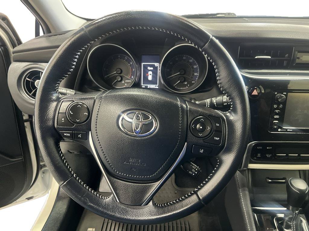 Used 2018 Toyota Corolla iM w/ All-Weather Mat Package FWD image 22