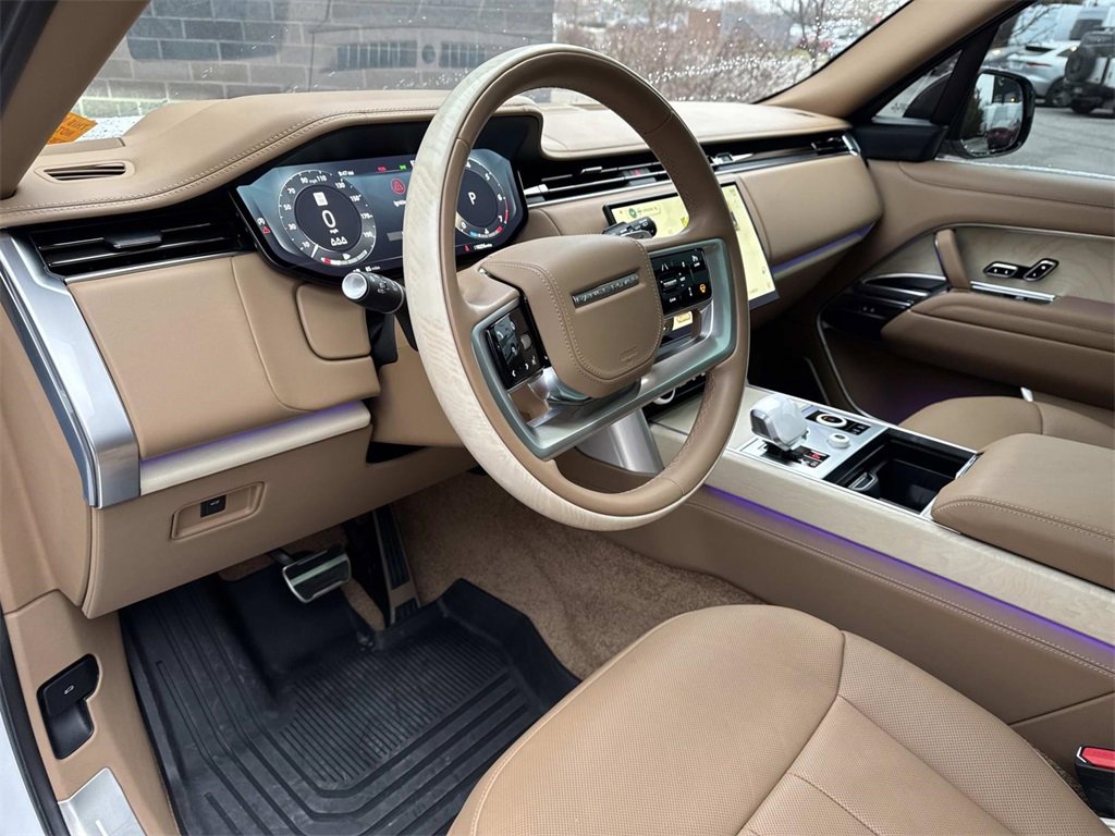 Used 2023 Land Rover Range Rover SV image 22