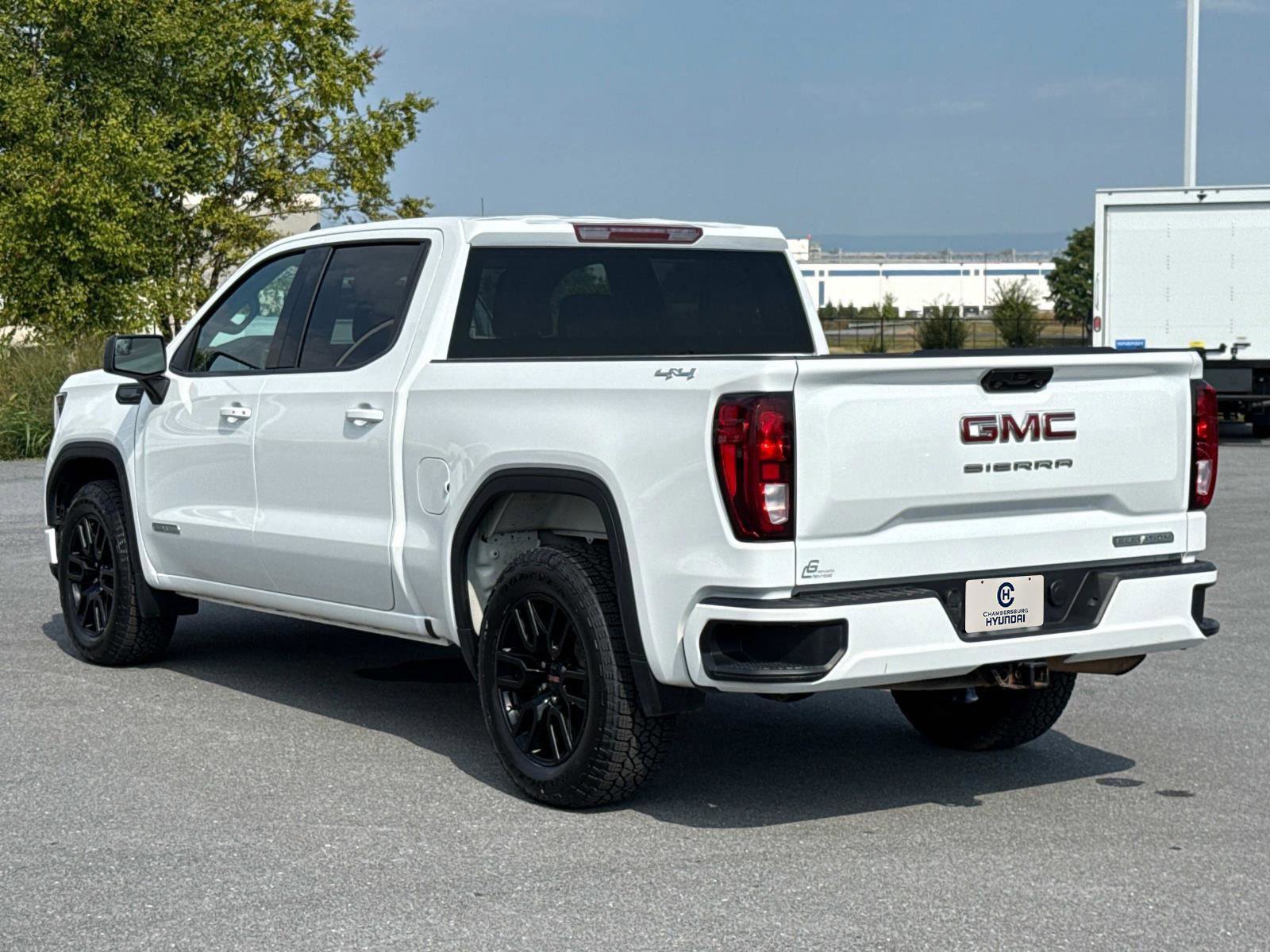 Used 2023 GMC Sierra 1500 Elevation image 25