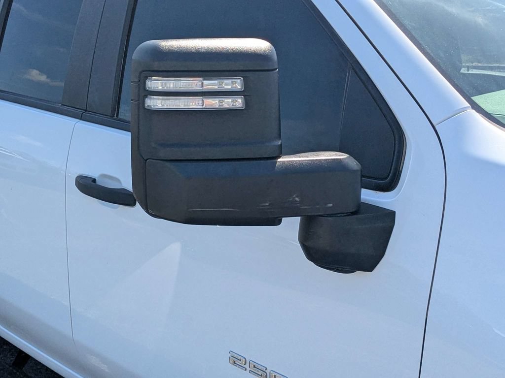 Used 2020 Chevrolet Silverado 2500 W/T w/ WT Safety Package AWD/4WD image 11