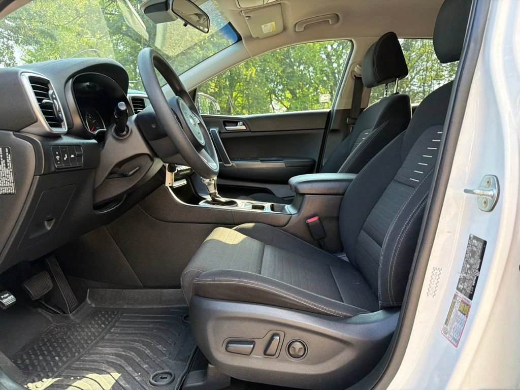 Used 2020 Kia Sportage LX w/ LX Popular Package AWD/4WD image 12