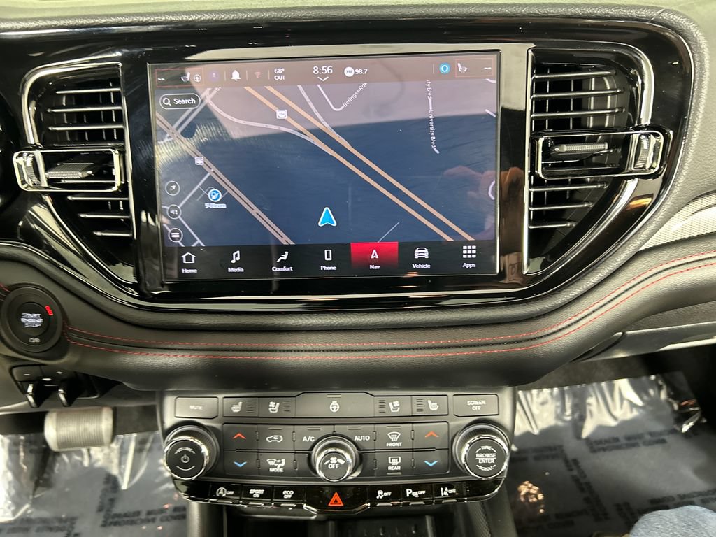 Used 2025 Dodge Durango GT AWD/4WD image 15
