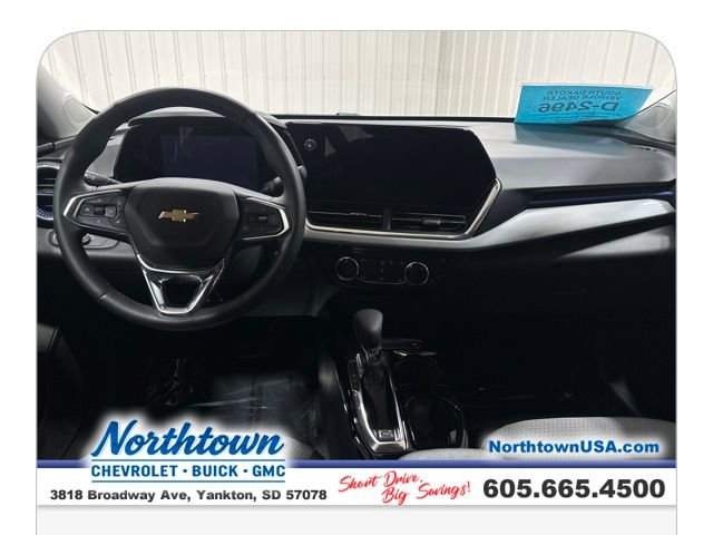 Used 2024 Chevrolet Trax LT w/ Driver Confidence Package image 22