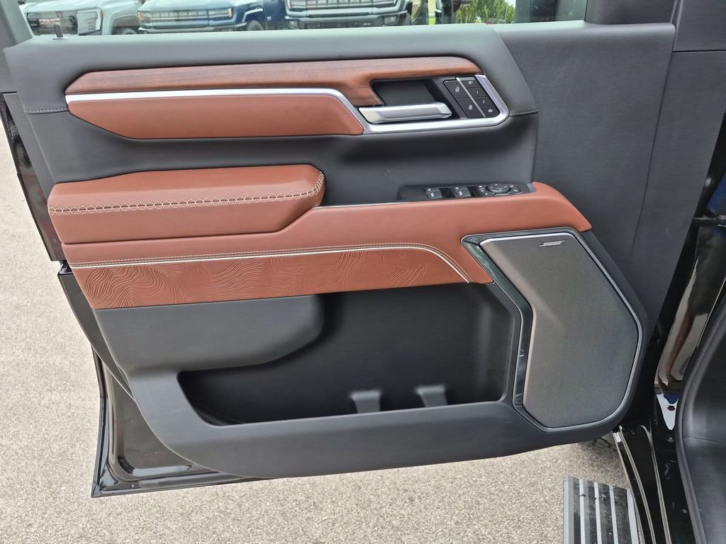 New 2026 GMC Sierra 2500 Denali Ultimate AWD/4WD image 17
