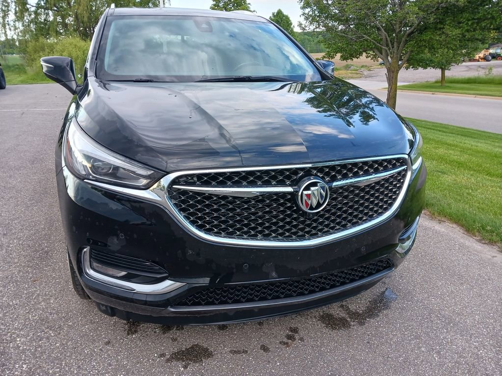 Used 2018 Buick Enclave Avenir w/ Trailering Package, 5000 lbs. AWD/4WD image 3