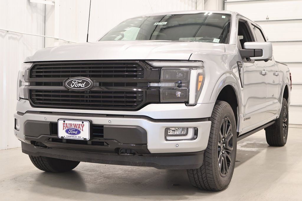New 2025 Ford F150 Platinum w/ Equipment Group 702A High image 4