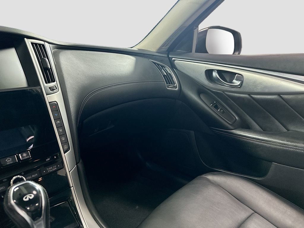 Used 2019 INFINITI Q50 Luxe AWD/4WD image 23