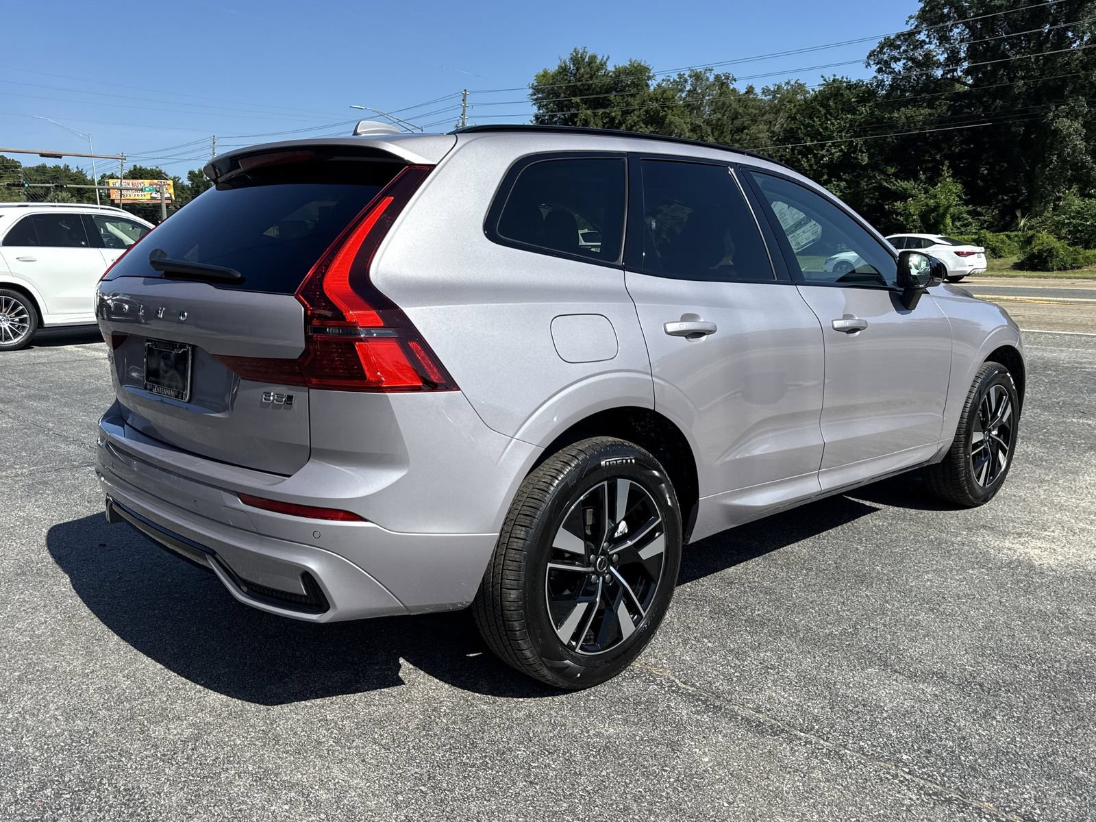New 2026 Volvo XC60 B5 Core w/ Climate Package AWD/4WD image 5