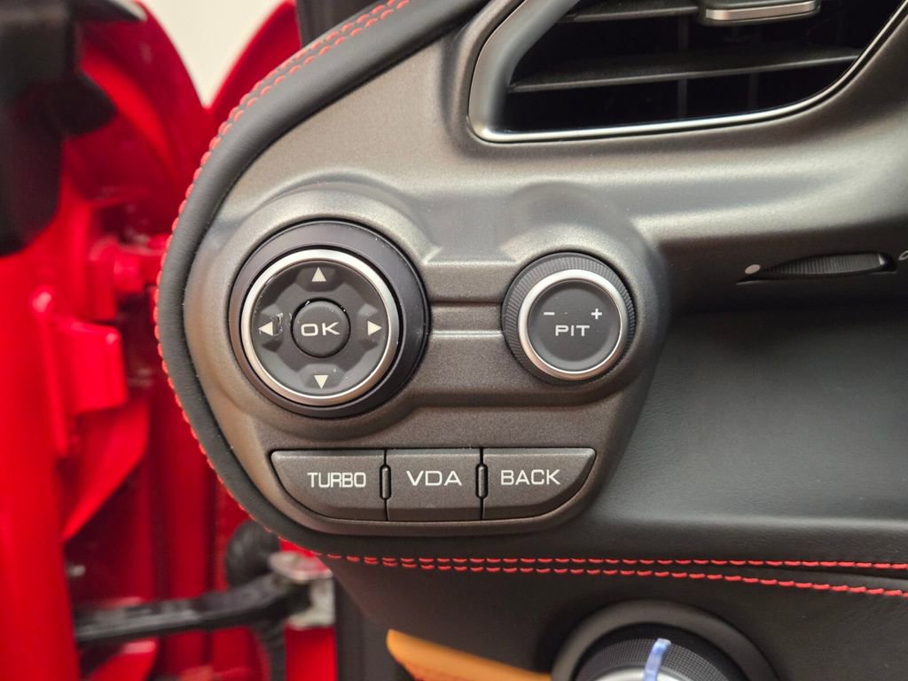 Used 2017 Ferrari 488 Spider RWD image 37