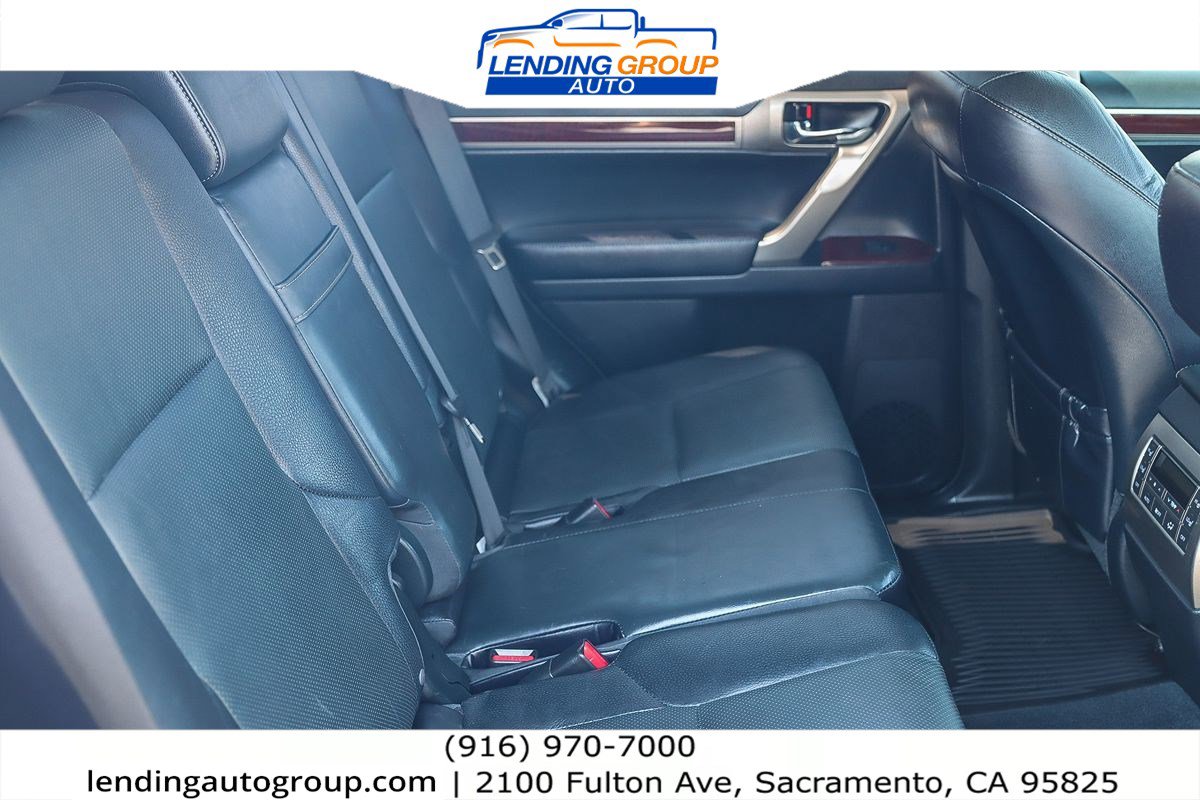 Used 2018 Lexus GX 460 Premium w/ Premium Package image 15