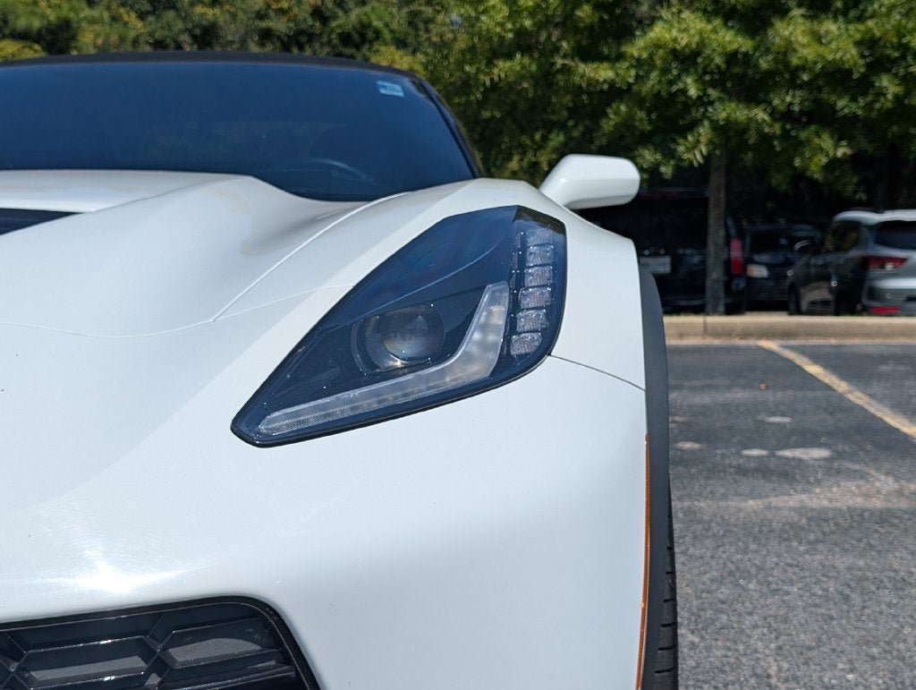 Used 2015 Chevrolet Corvette Z06 w/ 3LZ Preferred Equipment Group RWD image 14