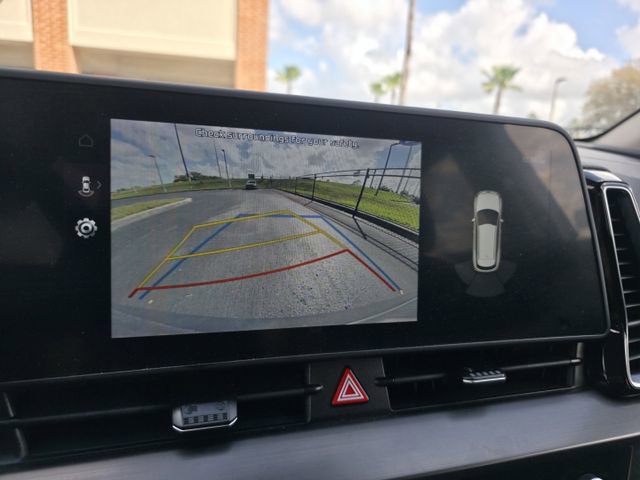 Used 2023 Kia Sportage EX image 18