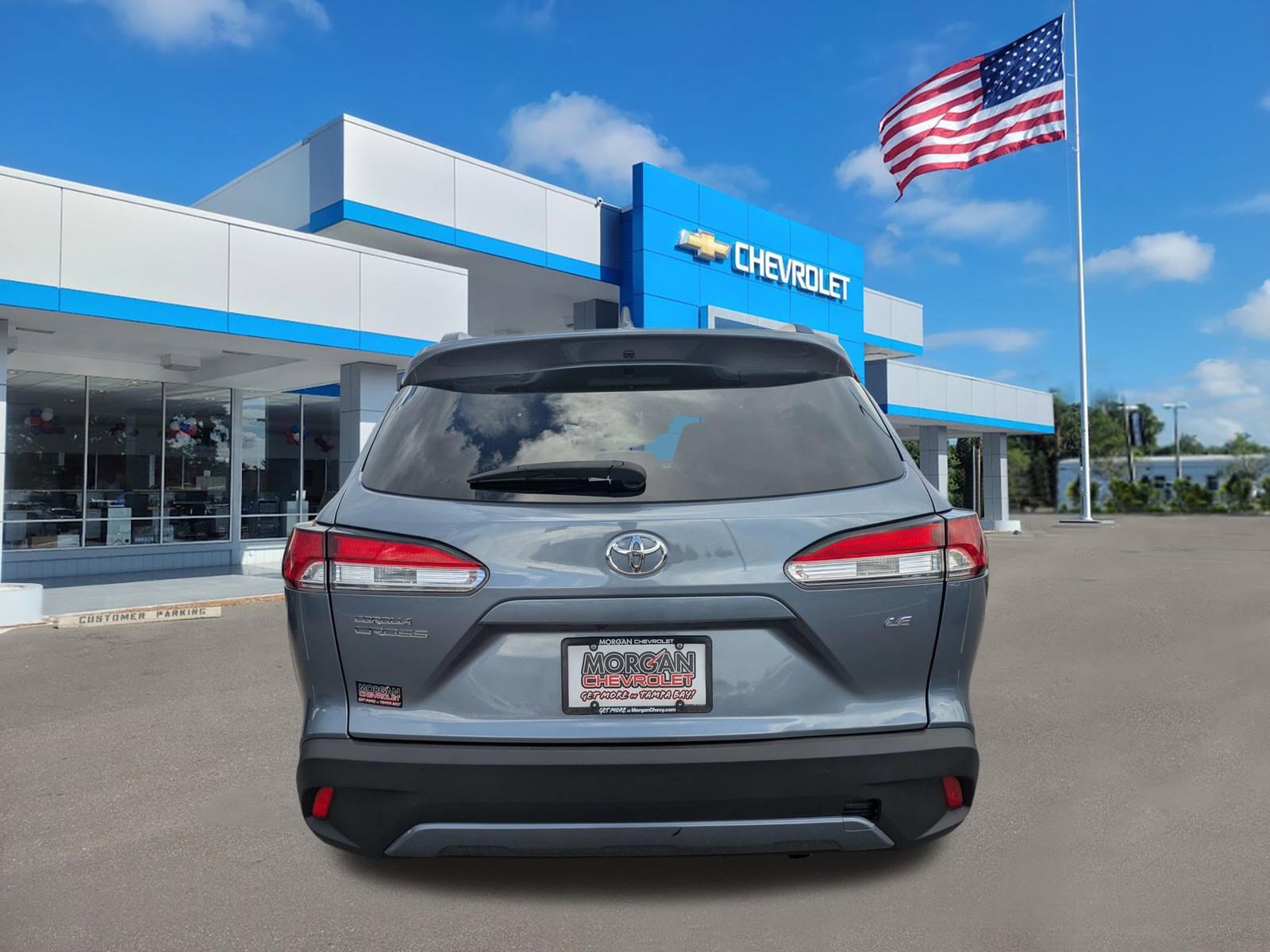 Used 2023 Toyota Corolla Cross LE FWD image 4