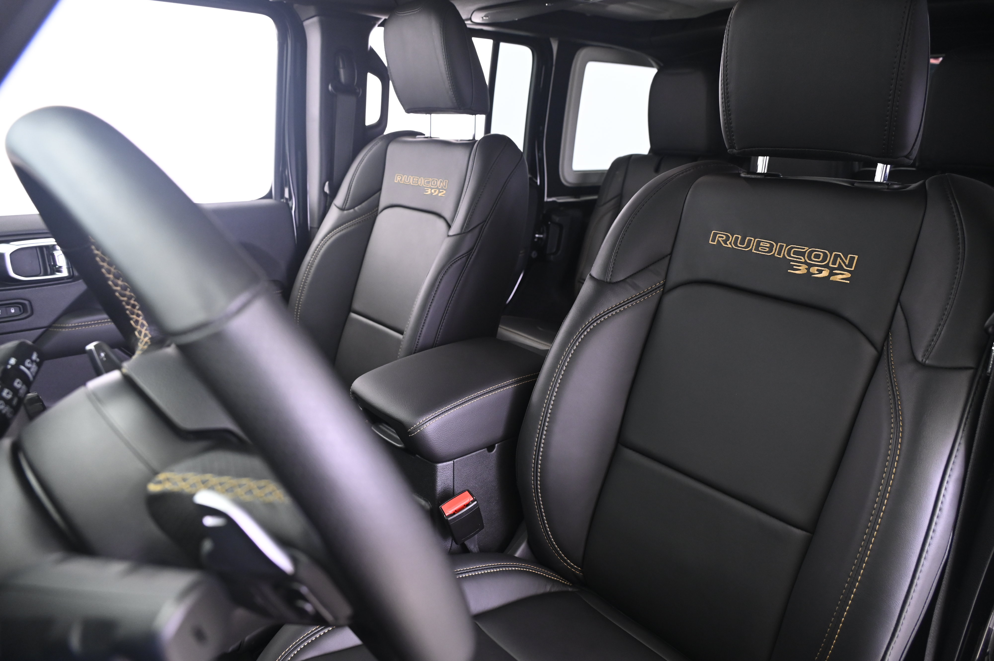 Used 2025 Jeep Wrangler Unlimited Rubicon 392 AWD/4WD image 5
