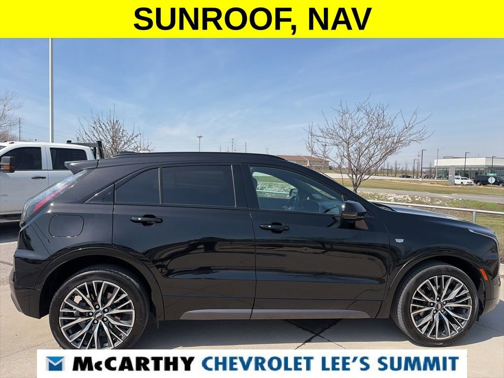 Used 2024 Cadillac XT4 Sport image 16